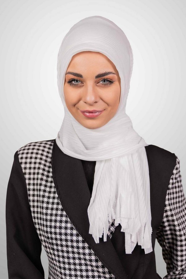 Pratik Pliseli Optik Beyaz